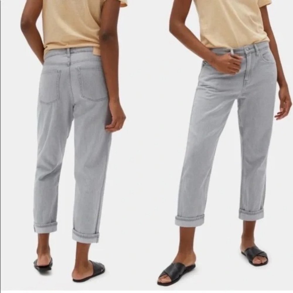 EVERLANE Gray Denim Relaxed Summer Jeans 25 Straight Leg Cropped Midrise Pockets